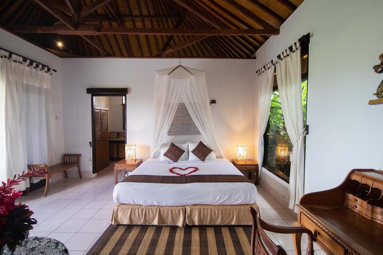 Cabe Bali Hotel Jasri Exterior photo